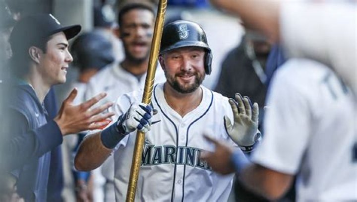 Cal Raleigh Wife: Unveiling the Seattle Mariners Star's Heartwarming Family News