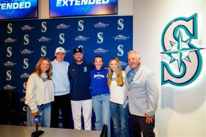 Cal Raleigh Wife: What We Know About His Marital Status and Recent Family Additions