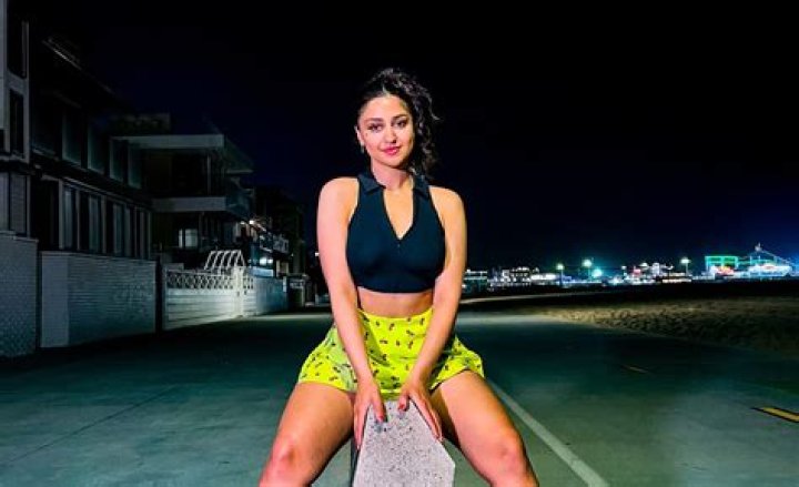 Diva Flawless Unveiling Her World: Exclusive Content Straight From the Spotlight