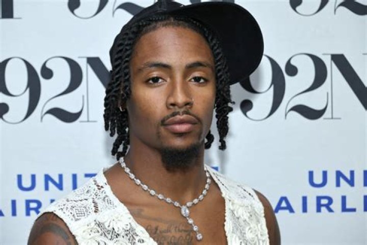 How Tall Is Kordell Beckham? Unpacking the Stature of "Slash"