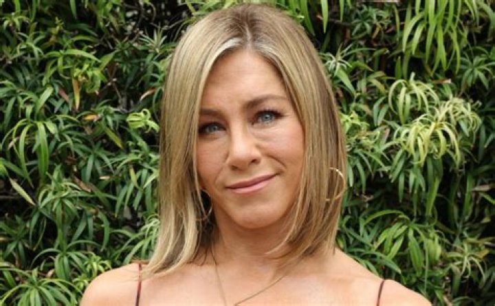 Jennifer Aniston Bikini Photos: What Keeps Her Looking So Good?