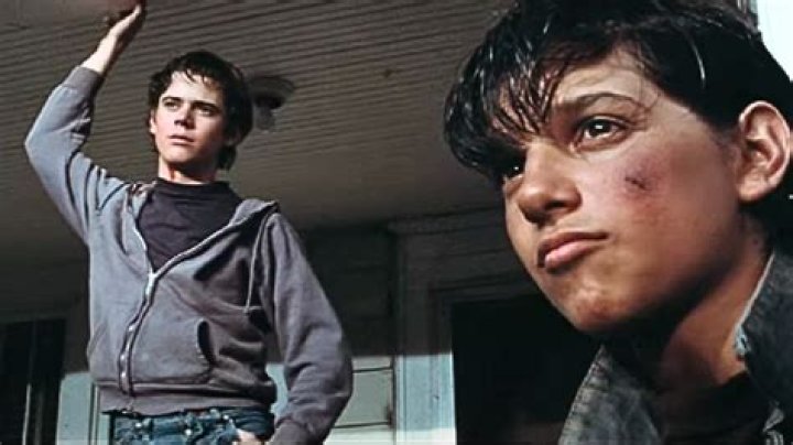 Ralph Macchio Age in The Outsiders: Uncovering the Truth About Ponyboy's Portrayal