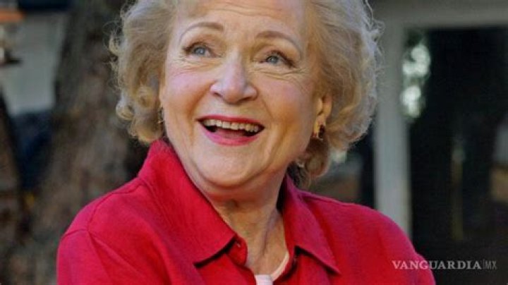 Remembering Ellen Albertini Dow: A Beloved Character Actress Who Stole Our Hearts