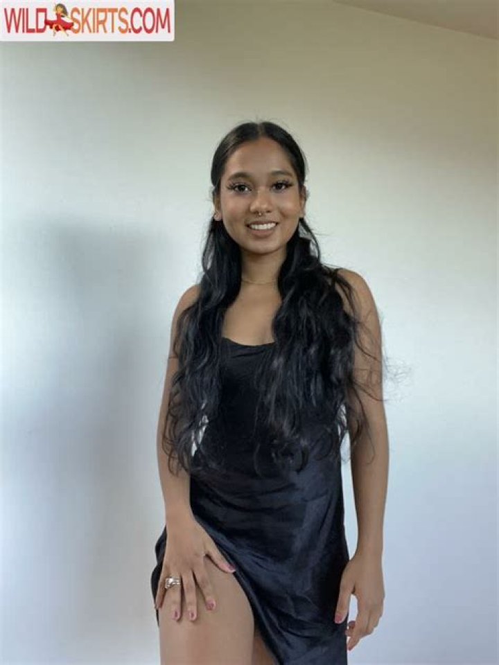 The miaz1234 Nude Leak: A Look at Mia Z's Online Presence and Content