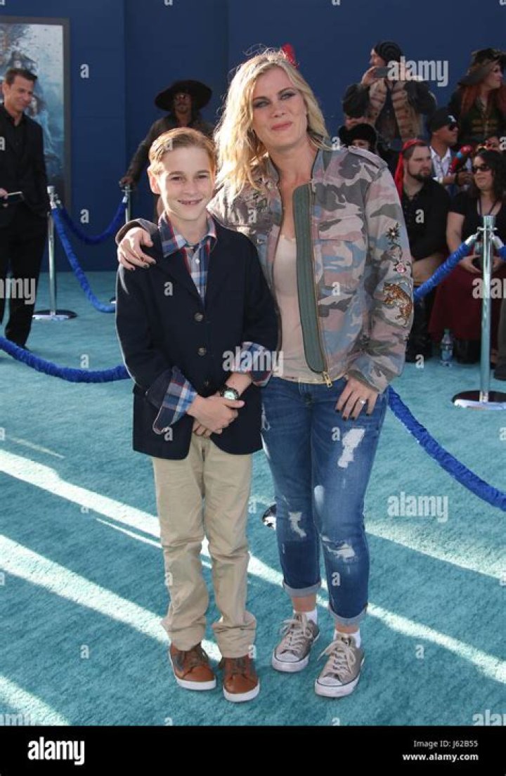 Unveiling Benjamin Sanov: The Untold Story of a Remarkable Figure